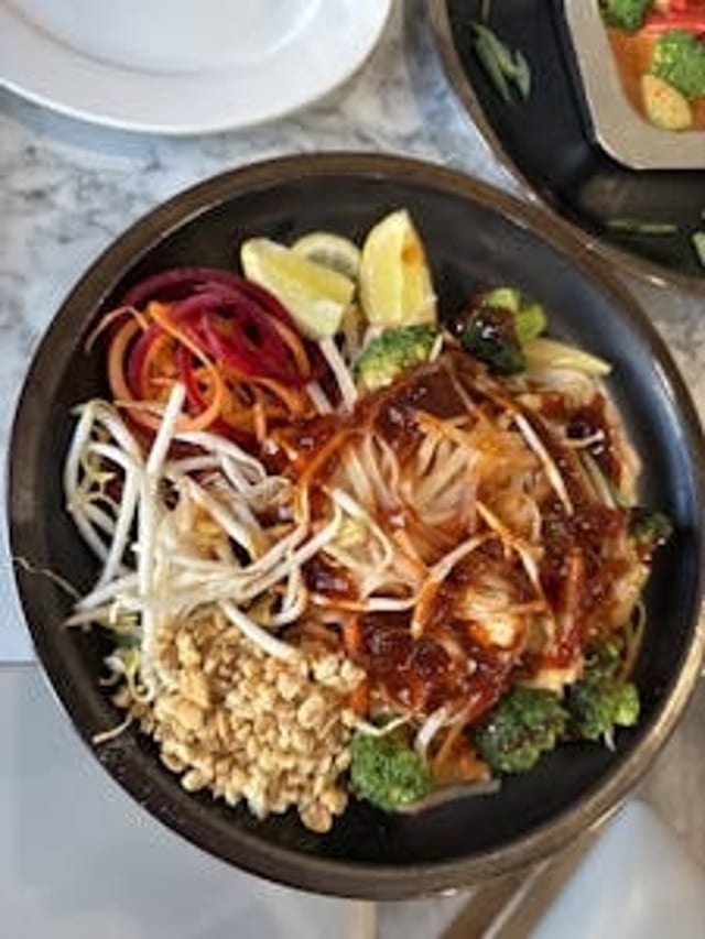 Pad Thai Noodles (Shrimp).