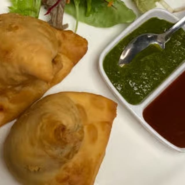 Vegetable Samosa (No Onion No Garlic).