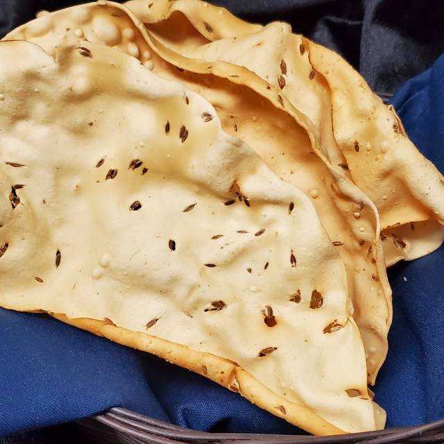 Side Roasted Papad.